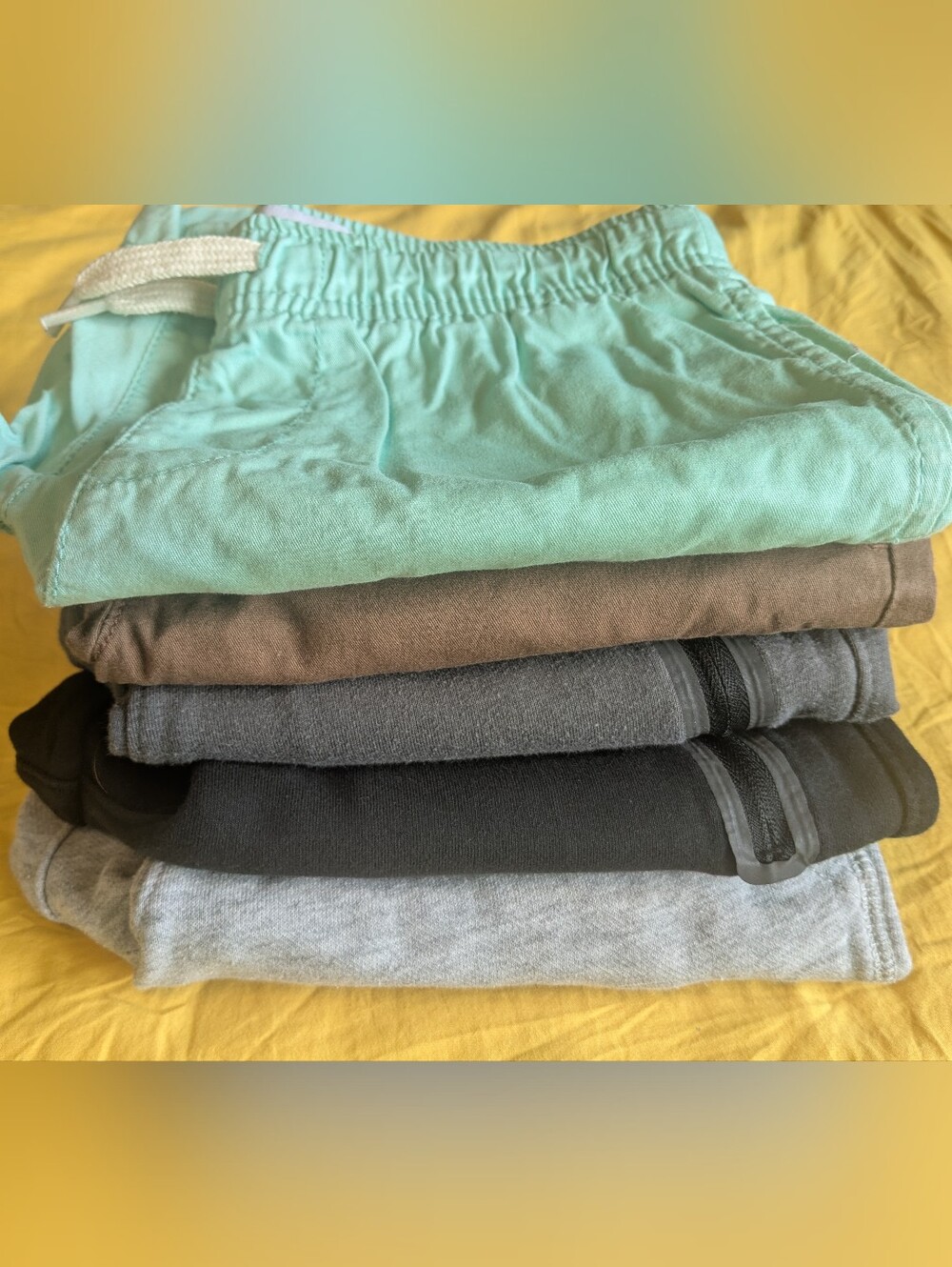 5️⃣Old Navy Boy's Shorts Bundle / Lot- Mint, Brown, Gray, & Black; Size: S (6-7)